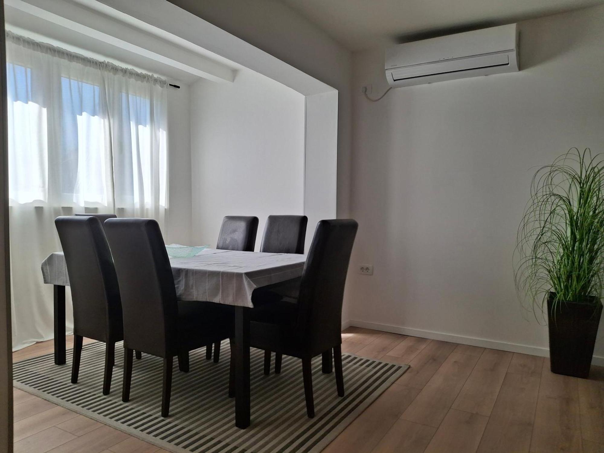 Apartmani Alma プーラ エクステリア 写真