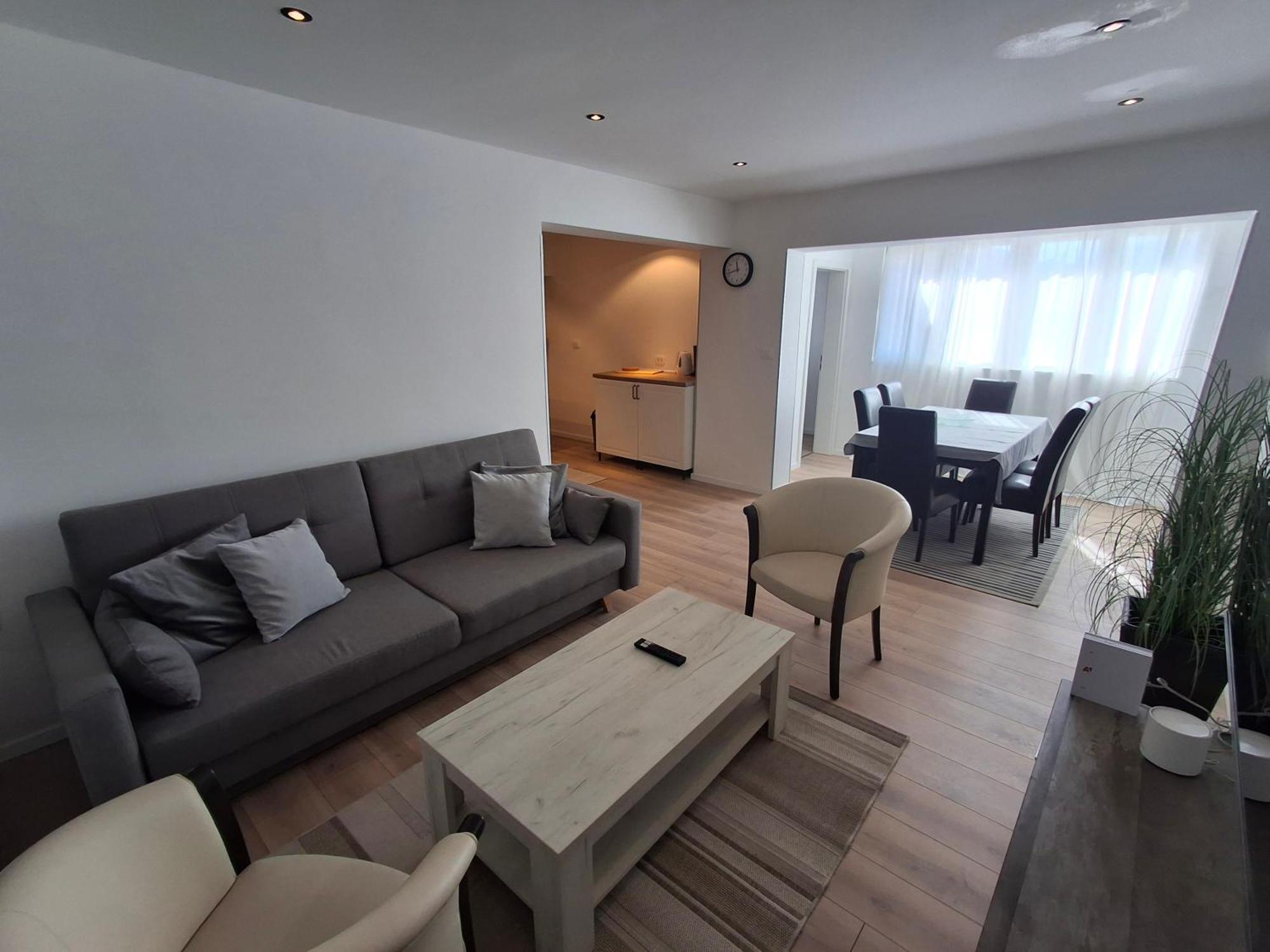 Apartmani Alma プーラ エクステリア 写真