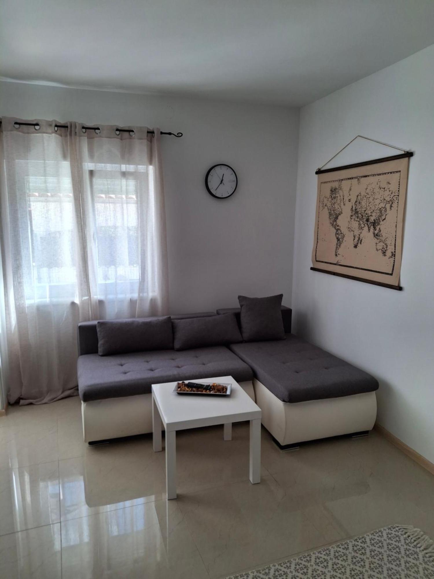 Apartmani Alma プーラ エクステリア 写真